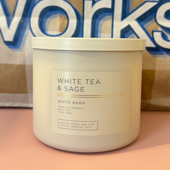 Bath & Body Works Other - NEW!! BBW CANDLE WHITE TEA & SAGE